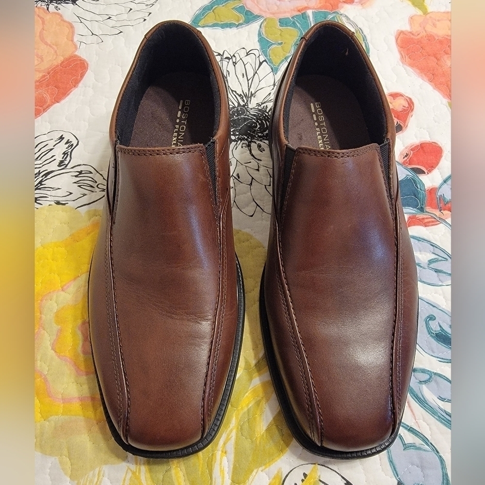 NIB Bostonian Mens Slip On Loafer "Bolton"